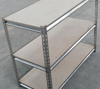 Boltalaust geymsluhólf